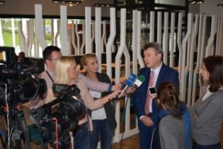 Hadžibajrić najavio četiri kapitalna projekta, vrijedna više od 13 miliona KM