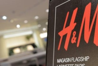 H&M u problemima zbog manjka prodaje i velikog broja proizvoda u skladištima