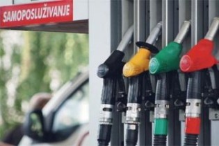 Aktivisti u RS-u sniženje goriva za 0,05 KM nazvali apsurdnim, razliku u cijeni donirali u budžet
