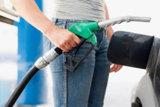 Ekonomisti: Srbija kriva za visoke cijene goriva
