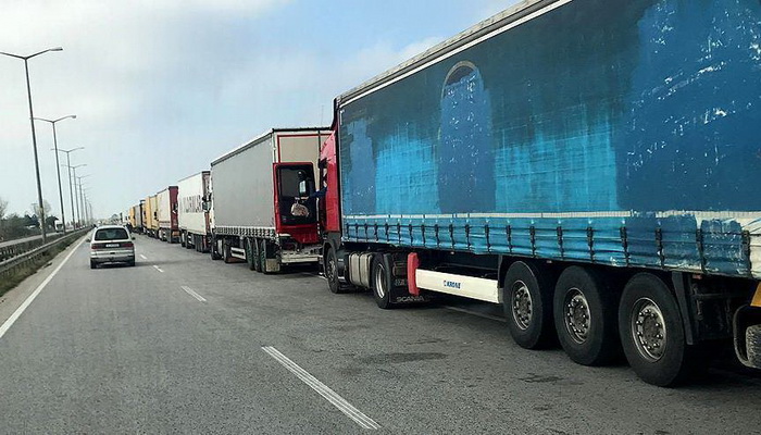 Na Kosovo ušlo 11 kamiona s robom iz BiH