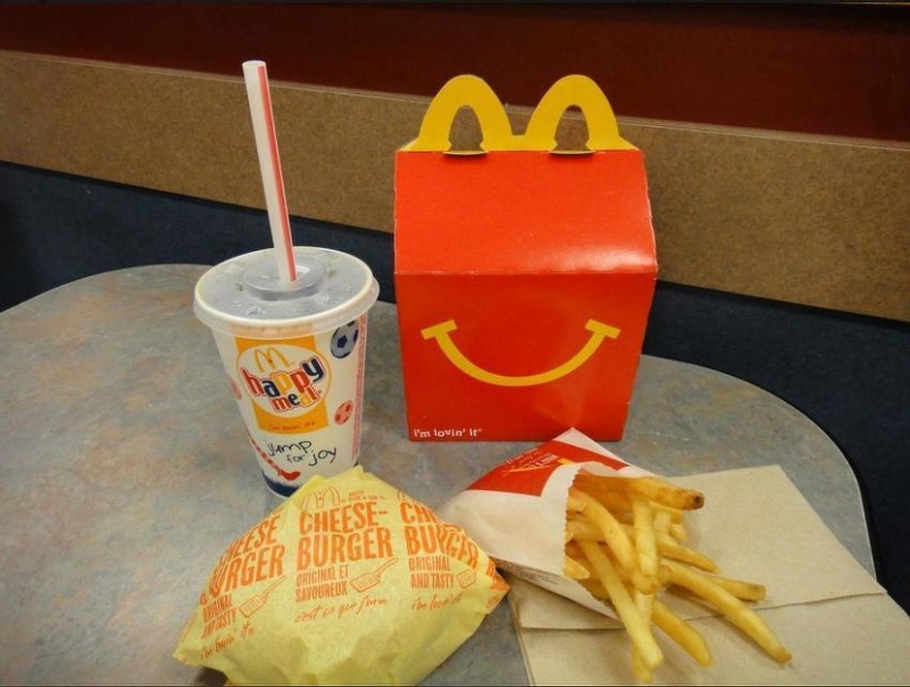 McDonald's neće više koristiti plastične slamke u Velikoj Britaniji i Irskoj