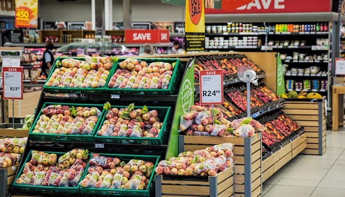 "Supermarketi zarađuju milijarde, a mnogi radnici gladuju"