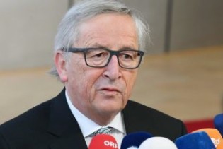 Juncker: Conte mora smanjiti državne izdatke za oko 4,5 milijardi eura