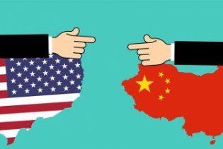 Kina prekida trgovinske pregovore s SAD-om