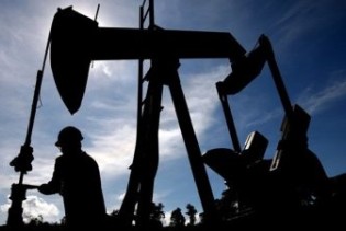 Cijene nafte u svijetu stabilne nakon pada zaliha sirove nafte u Americi