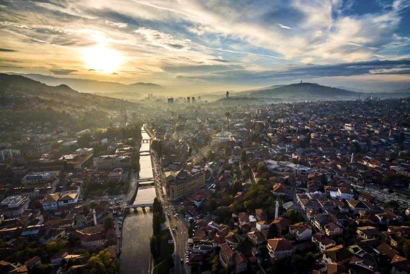 Sarajevo kroz oči Guardiana: Fascinantno mjesto gdje se sreću istok i zapad