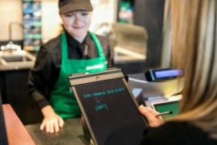 Starbucks plaća 25 miliona dolara otpuštenoj radnici zbog rasne diskriminacije