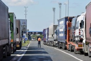 Slovenija zatvorila 17 granica za hrvatske kamione