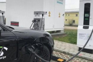 Porsche i BMW predstavili punjač za električne automobile triput brži od Teslinog