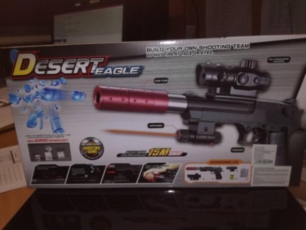 S tržišta BiH se povlače igračke laserski pokazivači, mač i pištolji iz Kine