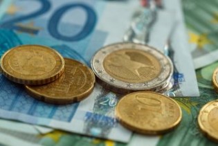 Simbol evropskog projekta: Euro danas puni 20 godina
