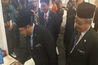 Kralj Malezije posjetio štand Sarajevo halal-sajma na MIHAS-u