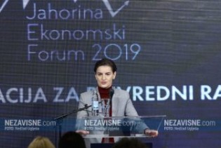 Brnabić: Digitalizacija najjača alatka u borbi protiv korupcije