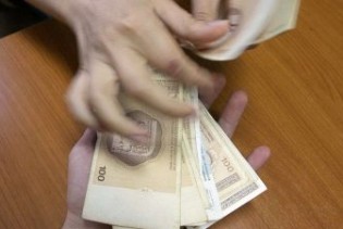 Prosječne plate najviše porasle u Srbiji i BiH