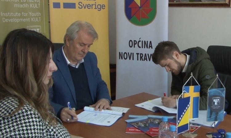 Potpisani ugovori o financiranju biznisa mladih iz Novog Travnika
