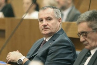 Višković: Još nećemo tužiti FBiH zbog neraspodjele prihoda od UIO