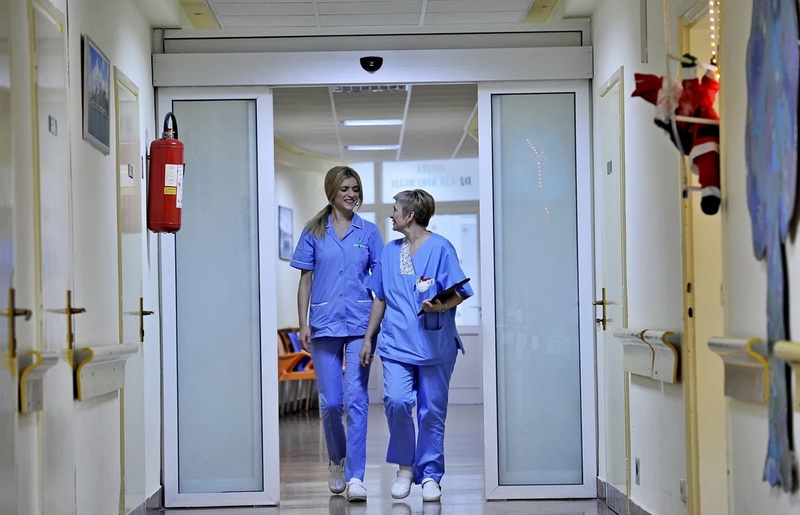 U Hrvatskoj nedostaje 12.000 medicinskih sestara