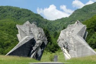 Spomenici posvećeni Drugom svjetskom ratu turistička atrakcija Balkana