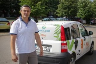 Banjalučani napravili električni automobil: Baterije za laptop pogon za "e-Medu"