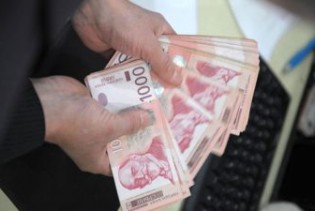 Srbija podiže plaće za 15 posto