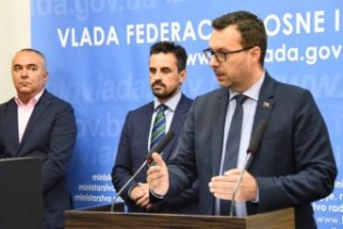 Džindić i Salkić: Ratni dug za plin vraćala samo FBiH