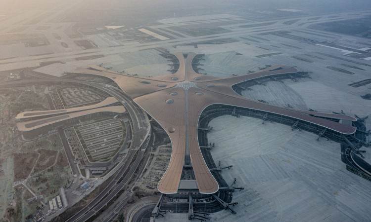 Kina otvorila aerodrom s najvećim terminalom na svijetu