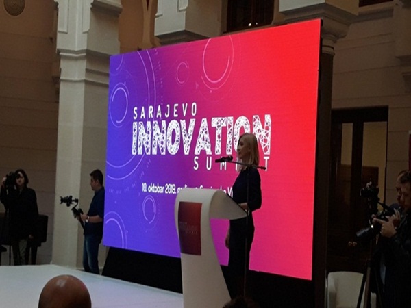 Samit inovacija: Raditi na promicanju inventivnosti poslovnog sektora