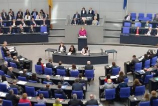 Neočekivan potez Bundestaga: Suprotno odlukama Brisela dozvolili protok ruskog plina