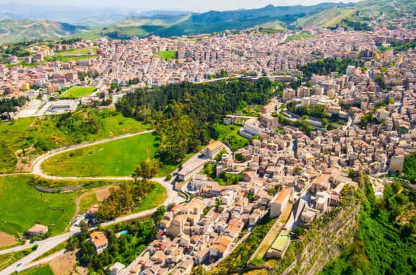 Sicilijanski grad Cammarata kuće nudi besplatno kako bi privukli nove stanovnike