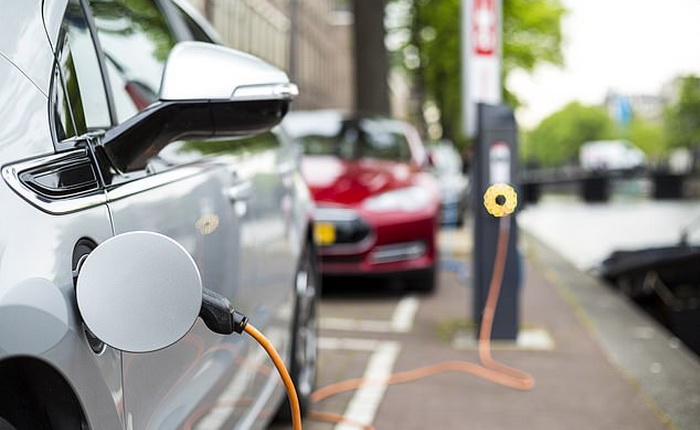 Koliko energije izgubi električni automobil u stanju mirovanja