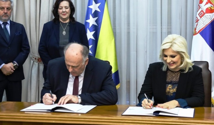 Ministri potpisali Sporazum o suradnji na projektu autoputa Sarajevo-Beograd