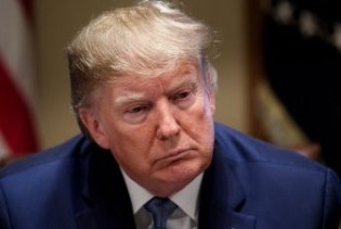 Trump nastavlja suspendiranje viza stranim radnicima