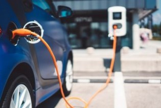 Vlada FBiH izdvaja milion KM za subvencije električnih automobila