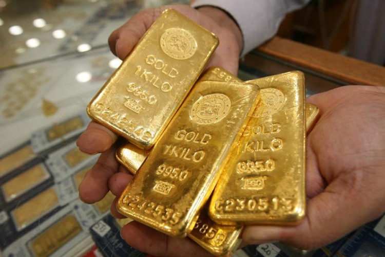 Cijena zlata na svjetskom tržištu tokom vikenda premašila rekordnu vrijednost