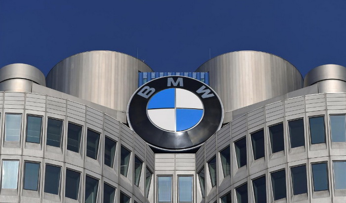 BMW, Mercedes i Volkswagen gotovo neokrznuti u krizi