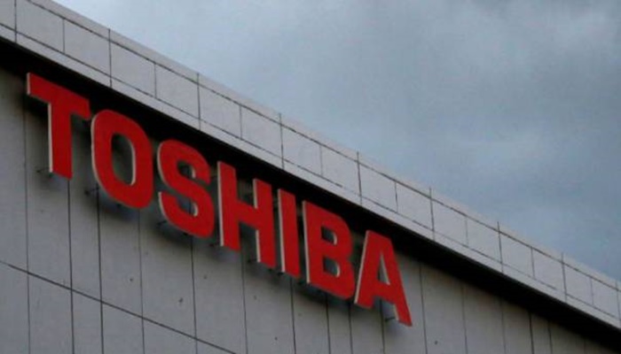 Toshiba privremeno zatvara fabrike i urede