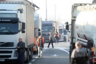 Hrvatska dozvolila transport robe preko svih graničnih prijelaza