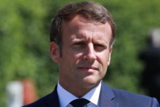 Macron najavio osam milijardi eura podrške automobilskoj industriji