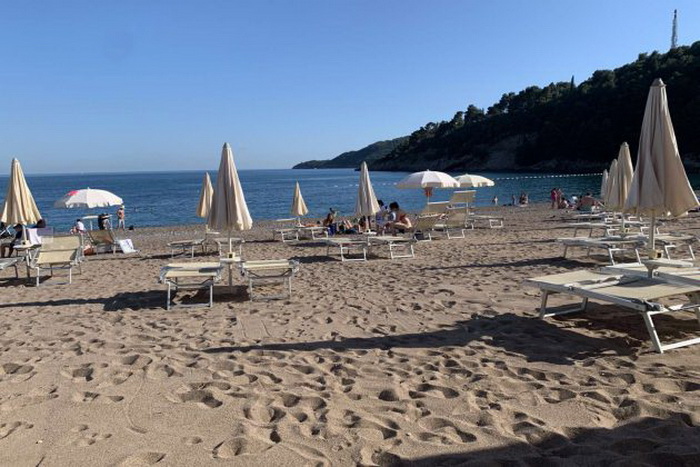 U Crnoj Gori u julu gotovo 83 posto turista manje