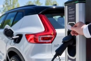 Volvo Cars i Plugsurfing nude punjenje svih električnih modela u Evropi
