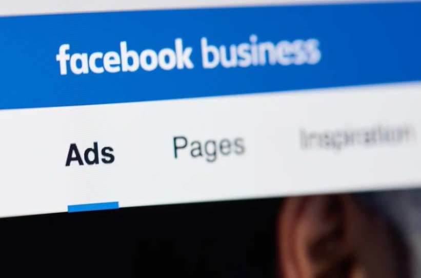 Facebook zahvaljujući reklamama od milionske postala milijarderska kompanija