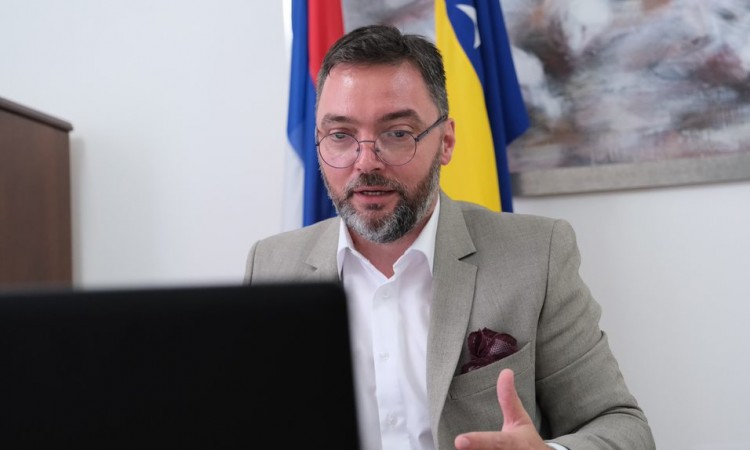 Košarac informisao Misiju BiH pri EU o problemima prilikom izvoza robe