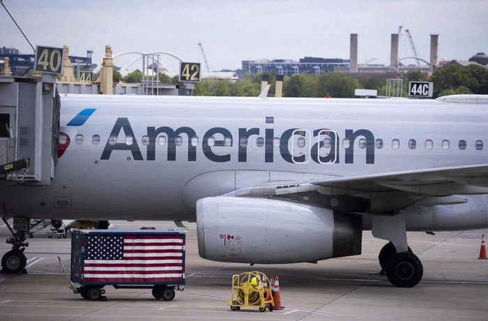 American Airlines planira otpustiti ili poslati na prinudni odmor 19.000 zaposlenih