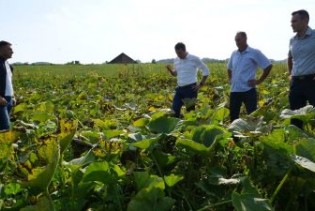 Delegacija Vlade ZDK posjetila Udruženje poljoprivrednika AGRO-VIS iz Visokog