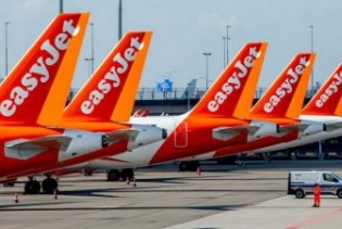Aviokompanija easyJet predviđa gubitak od enormnih 930 miliona eura