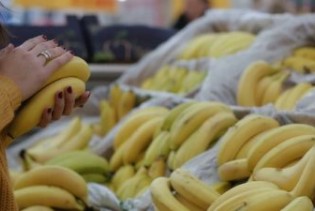 U RS iz Ekvadora stiglo 19,5 tona banana, sve će biti vraćeno