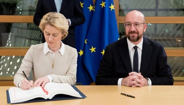 Vodeći zvaničnici EU potpisali trgovinski sporazum s Britanijom