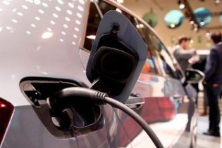Ove godine u BiH smanjen uvoz novih i električnih automobila