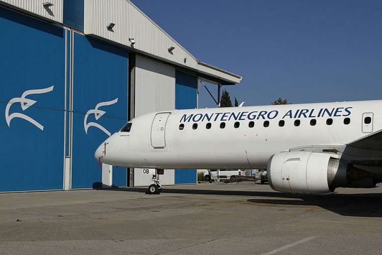 Gasi se Montenegro Airlines